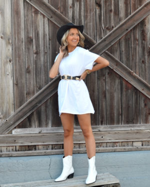 3 Ways To Style A Tee Shirt Dress