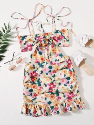 SHEIN Allover Floral Print Knot Shoulder Tie Front Crop Cami Top & Skirt Set