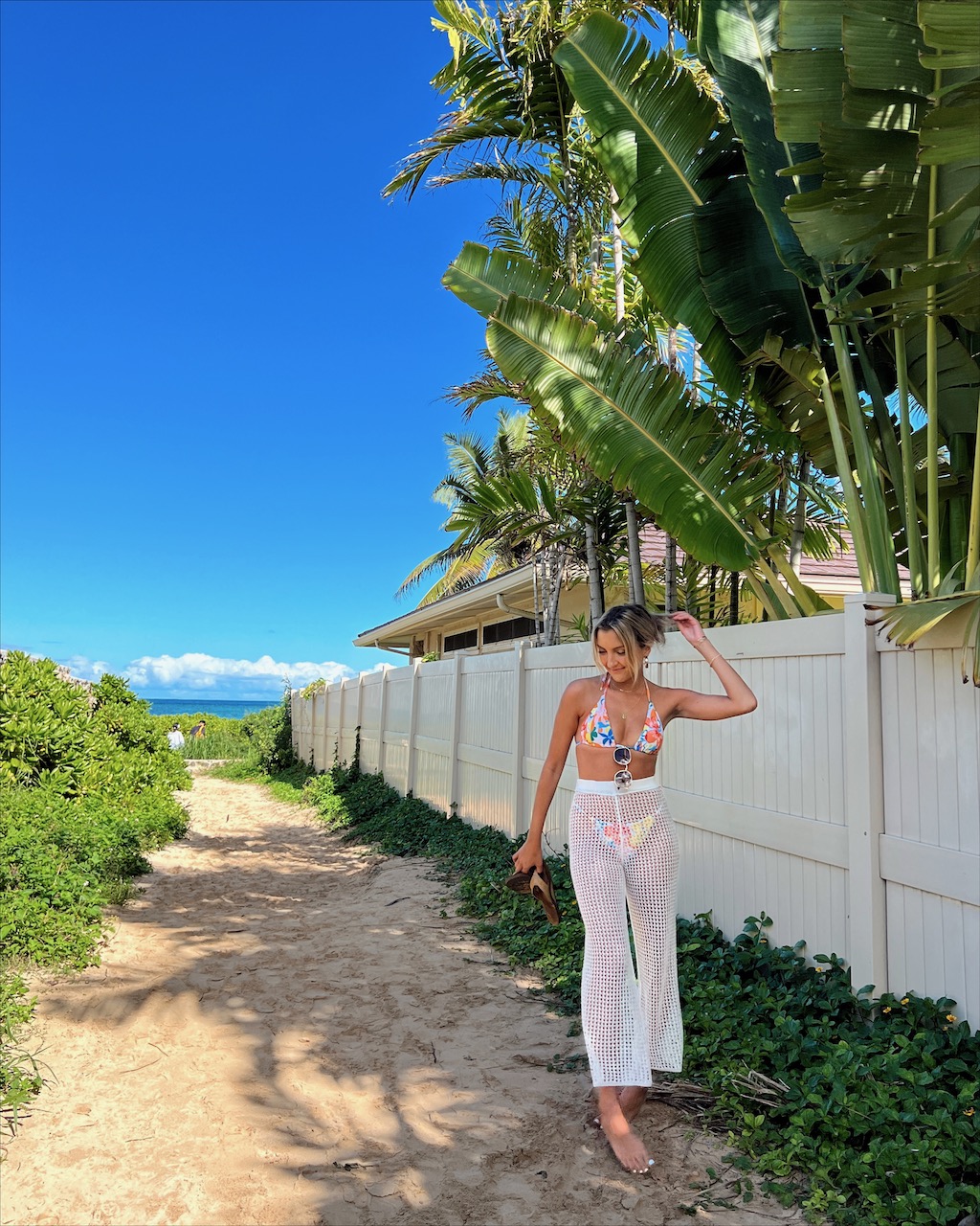 25 Outfits To Wear In Hawaii This Season