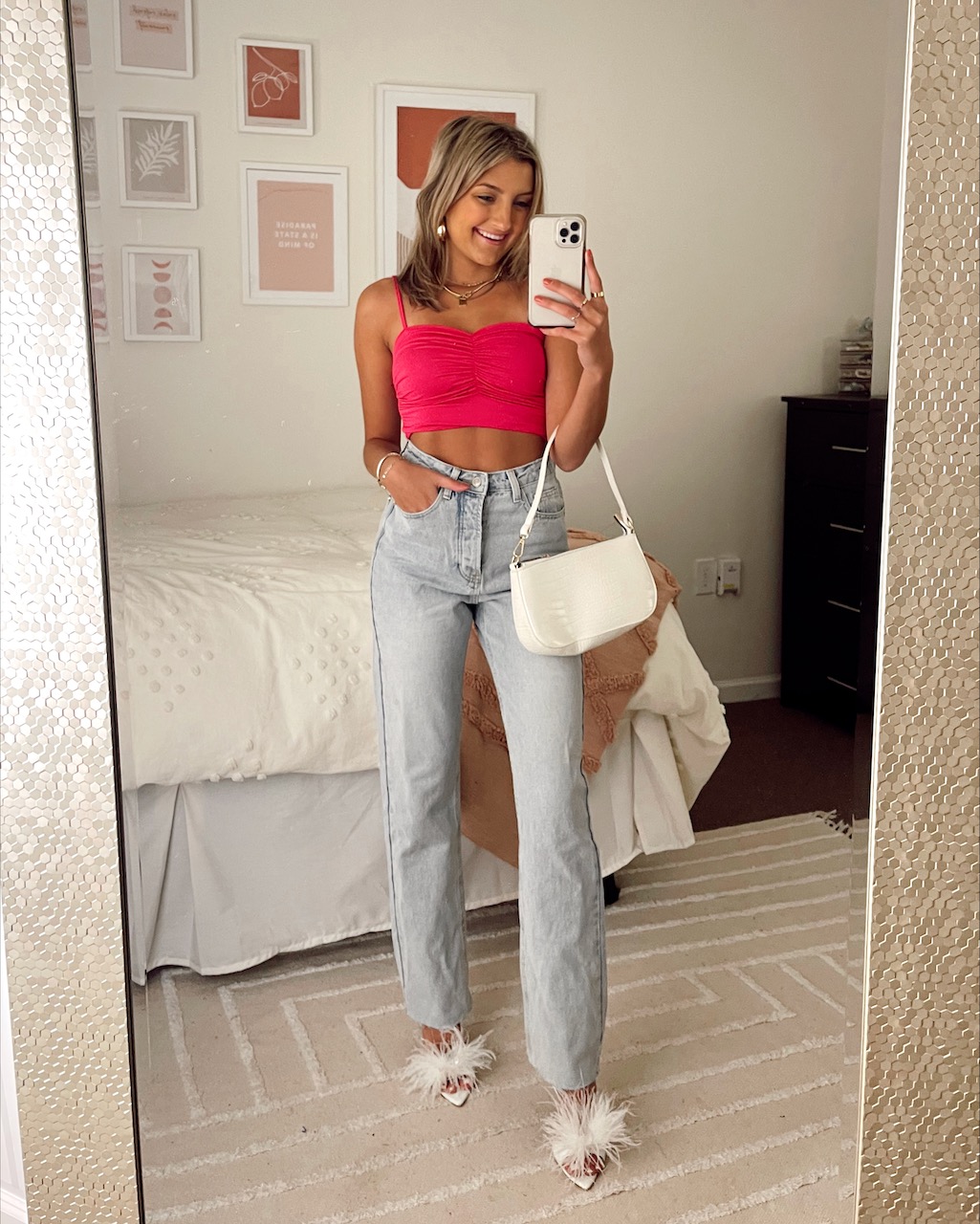 15 Outfits Ideas For Valentine's Day 2022