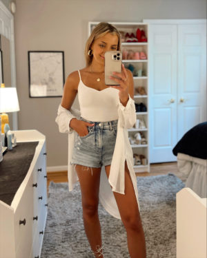 Building a Closet Of Summer Staples // 10 Basic Summer Outfit Ideas With Express