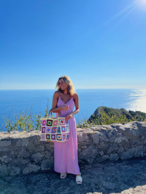 What to Wear to The Amalfi Coast, Italy