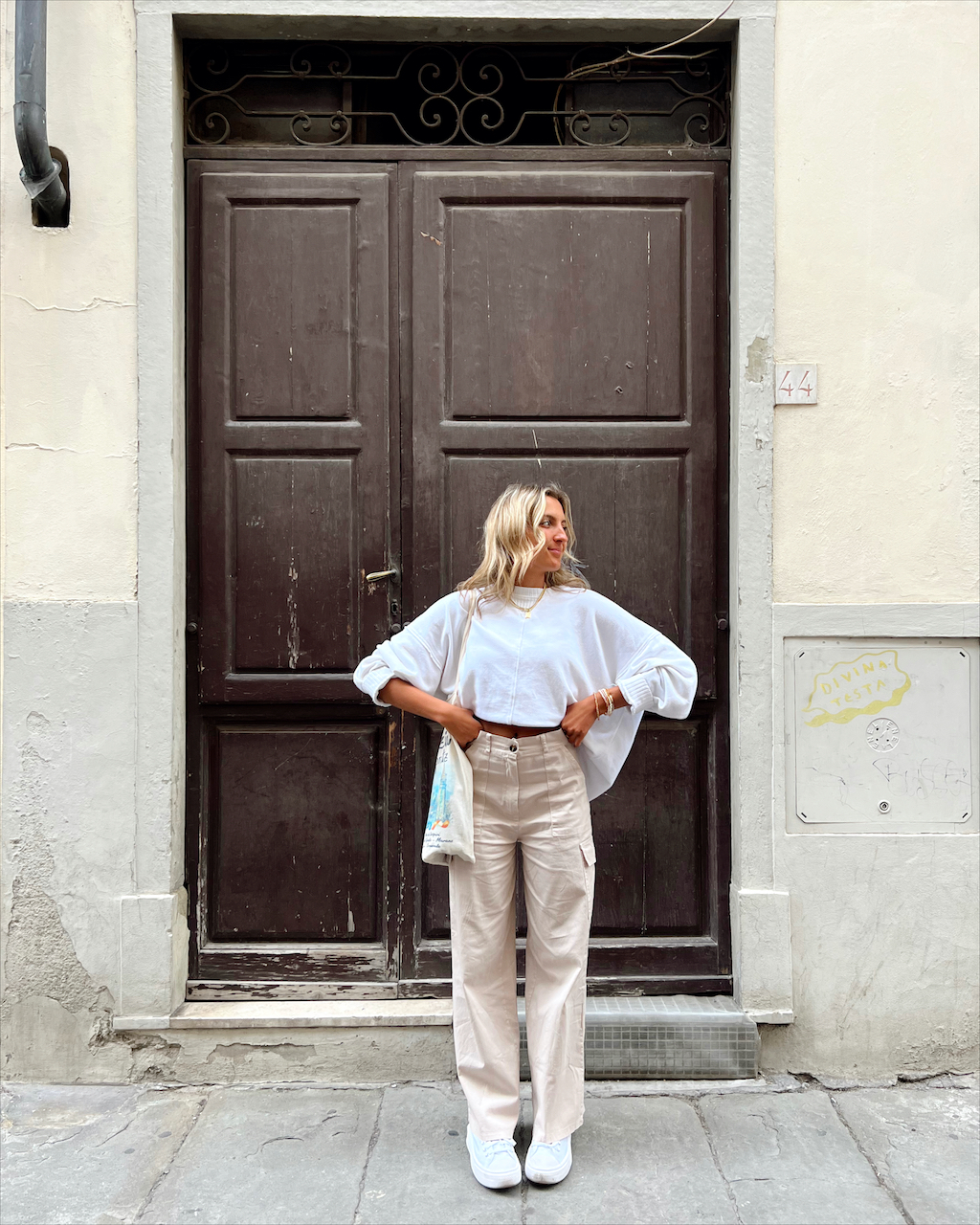 Florence Outfits + Week In My Life