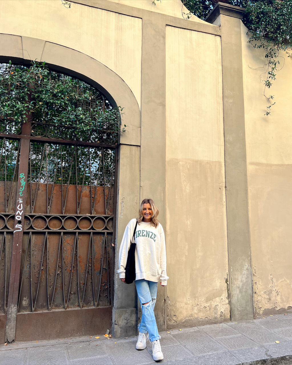 Florence Outfits + Week In My Life Weekly Wrap Up #46 2022