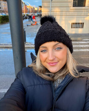 Florence Outfits + Week In My Life Weekly Wrap Up #49 2022