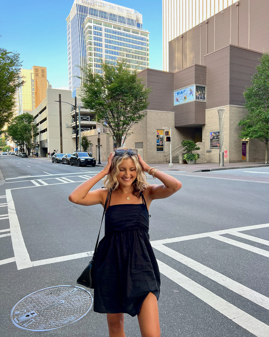 Charlotte, North Carolina Travel Guide || Spring 2023 2 Day Itinerary, Restaurant Recommendations & Outfit Ideas 