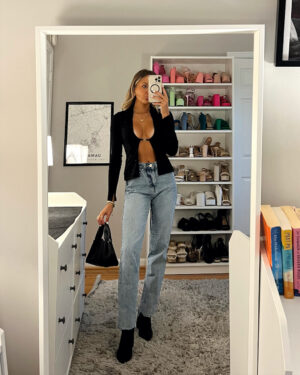 10 Outfit Ideas To Wear This Winter, winter holiday outfit ideas, holiday outfit ideas, holiday outfit ideas 2023, holiday outfit ideas pinterest, pinterest holiday outfit ideas, winter weather outfit ideas, Christmas outfit ideas, Christmas outfit ideas 2023, New Years eve outfits, New Years eve outfit ideas, New Years eve outfit ideas 2023, New Years eve outfits pinterest, Christmas outfit ideas 2023, Christmas Eve outfit ideas 2023, Christmas even outfit ideas Pinterest 2023, Christmas outfits revolve, revolve christmas outfits, holiday outfit ideas Pinterest,